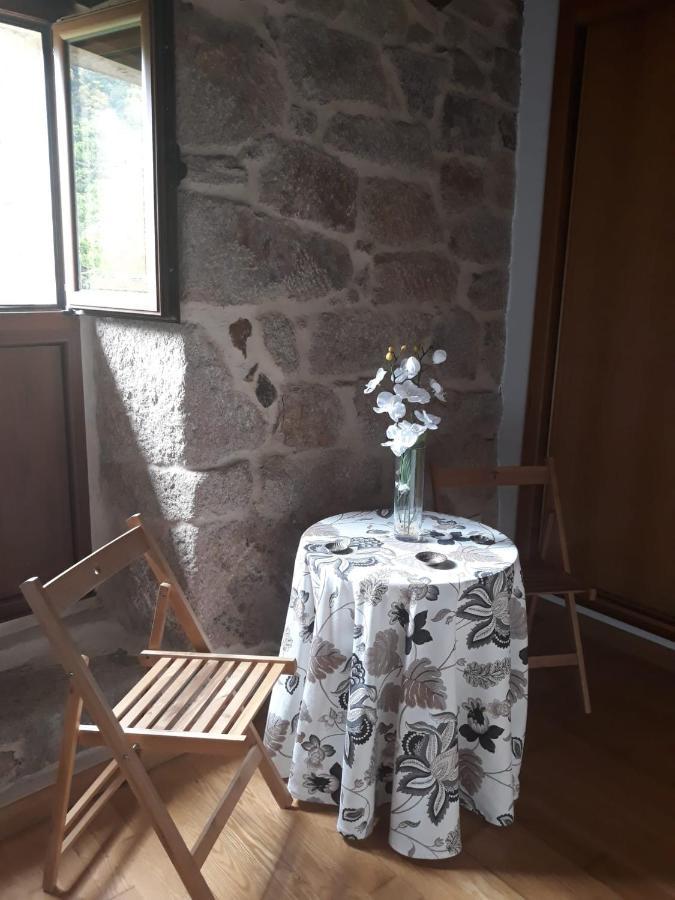 Casa De Pueblo En San Estevo Ribas De Sil 奥伦塞 外观 照片
